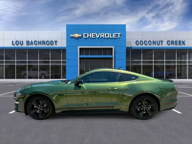 2022 Ford Mustang GT photo 5