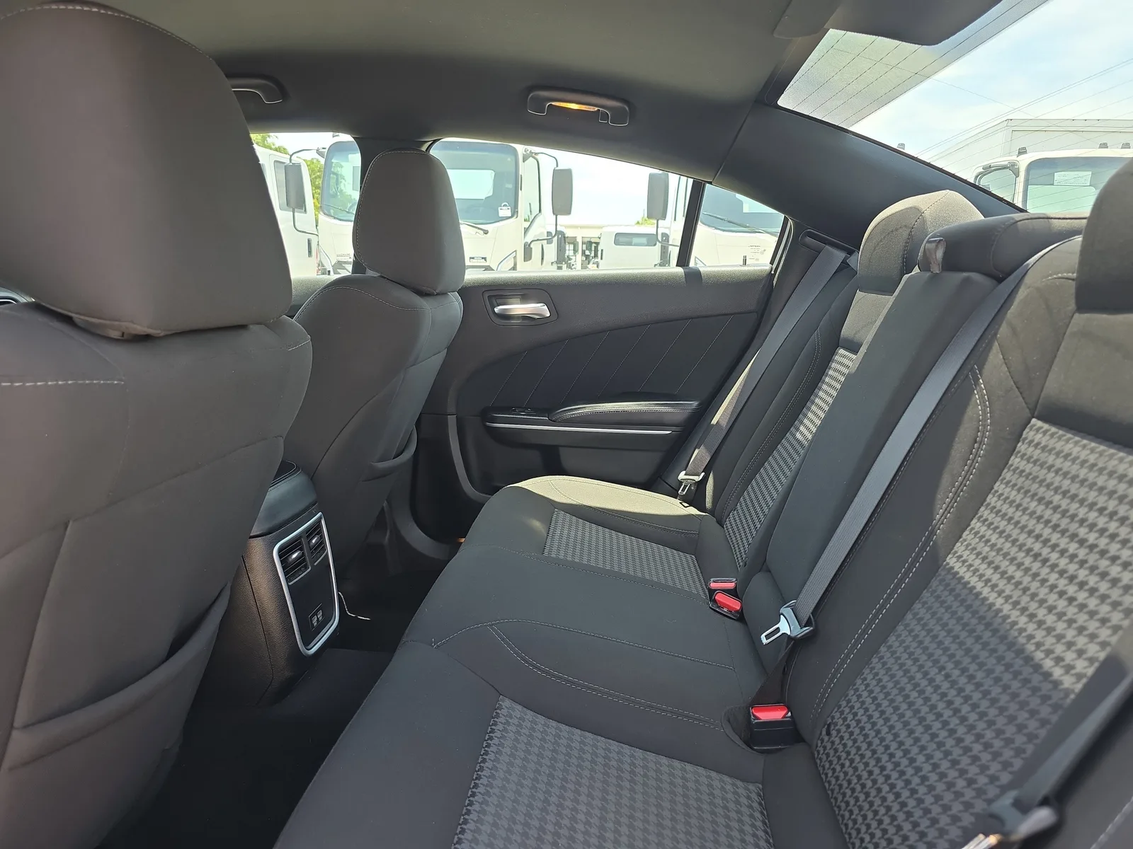 2023 Dodge Charger SXT photo 15
