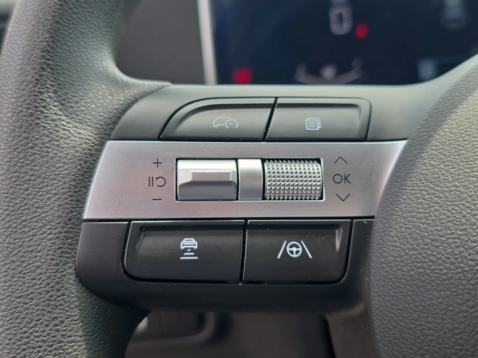 2026 Hyundai Tucson SEL photo 25