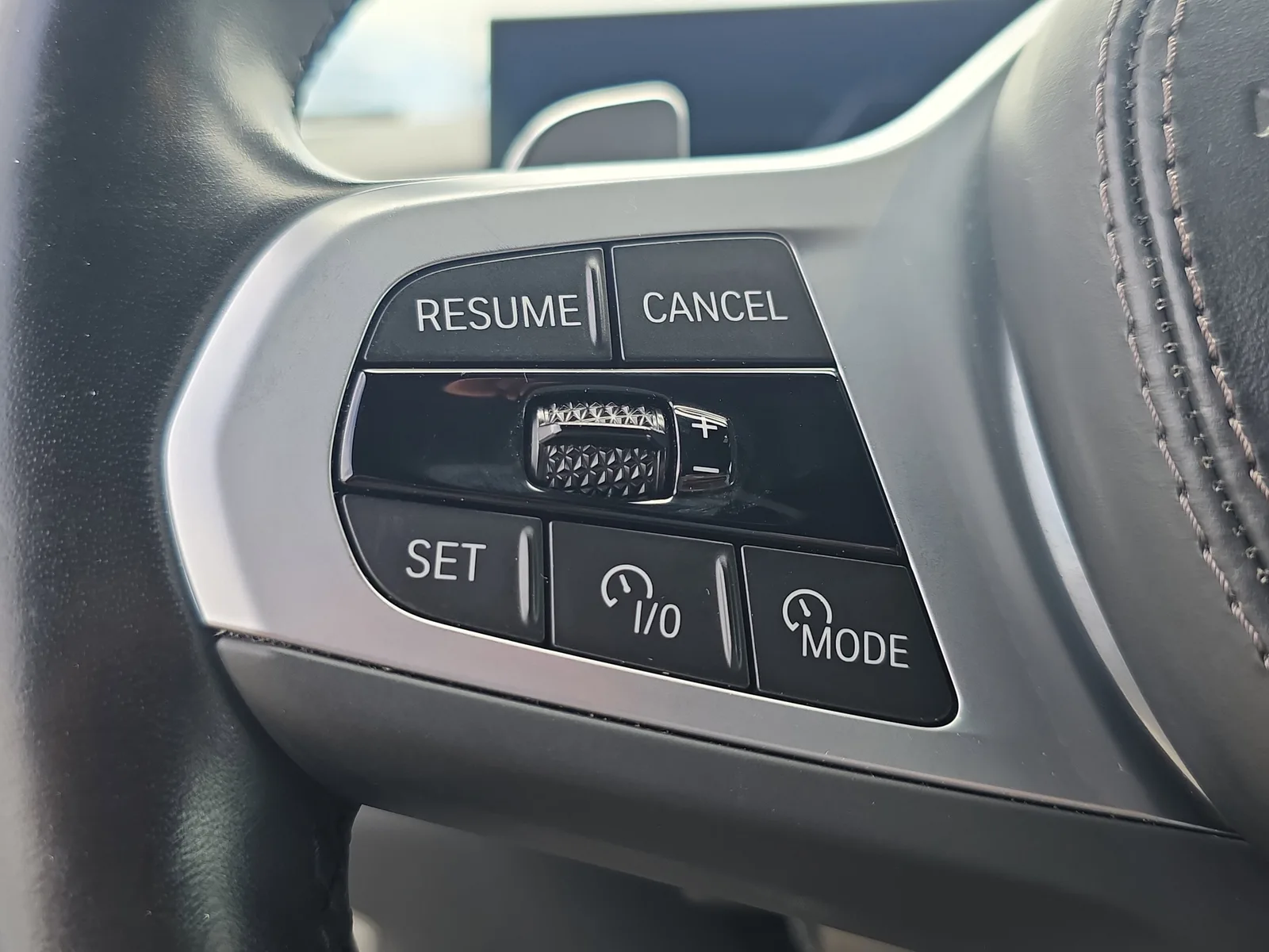 2023 BMW X7 xDrive40i photo 28