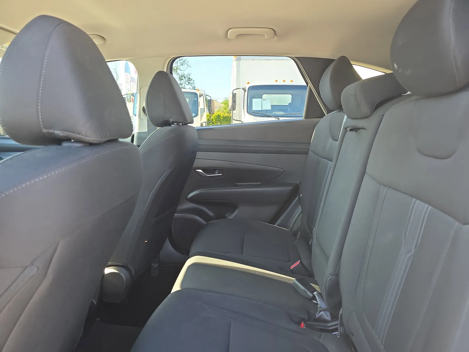 2026 Hyundai Tucson SEL photo 14