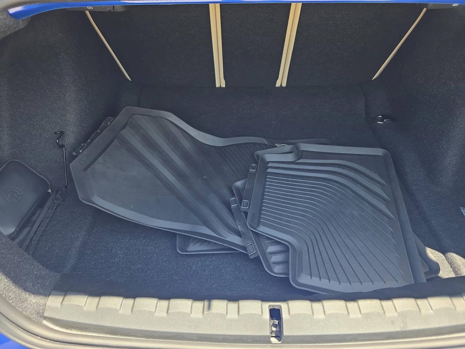 2025 BMW 2 Series 230i photo 11