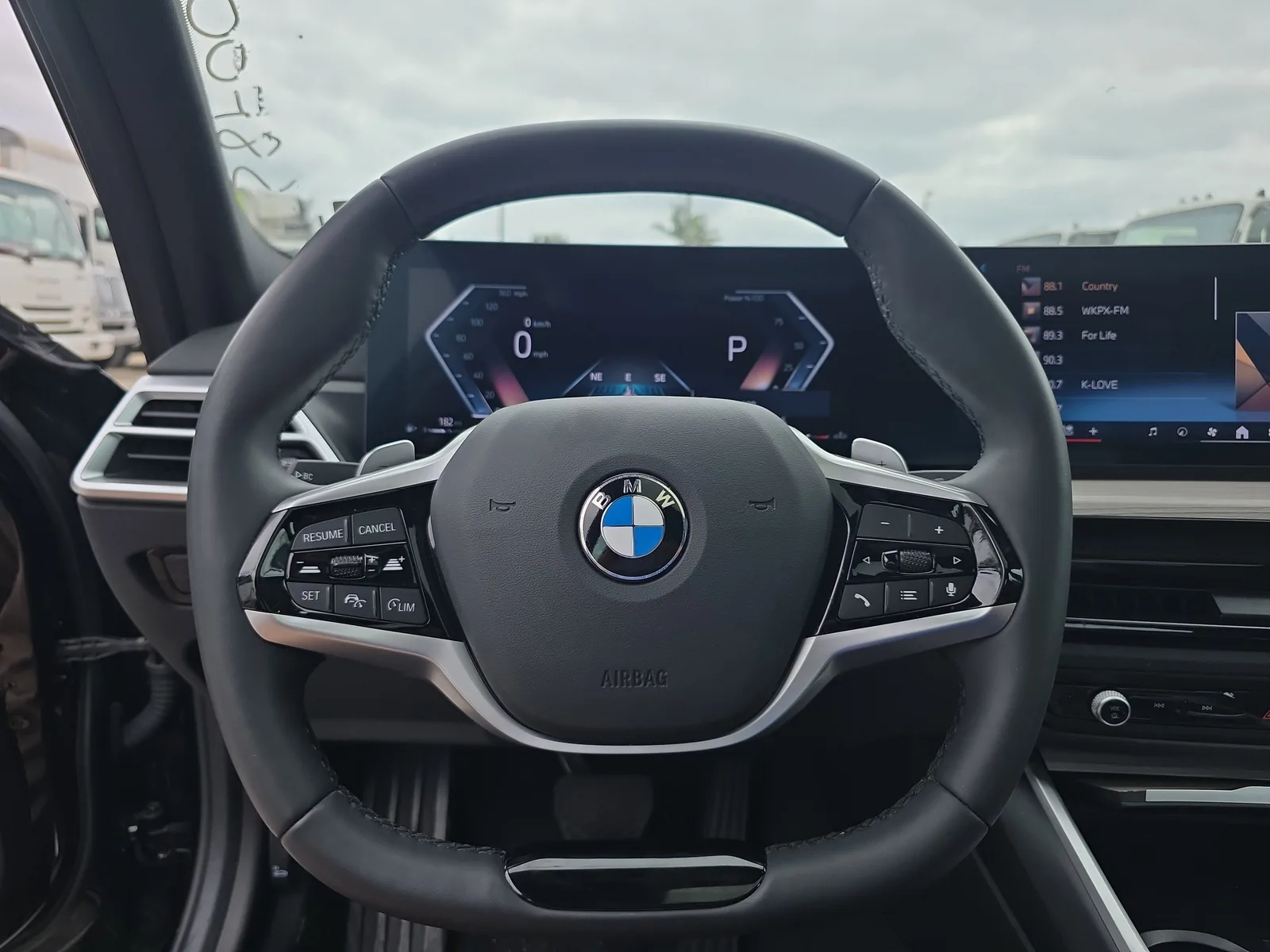 2025 BMW 3 Series 330i xDrive photo 30