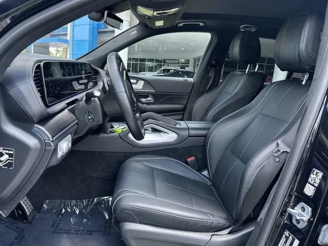 2023 Mercedes-Benz GLS GLS 580 photo 30