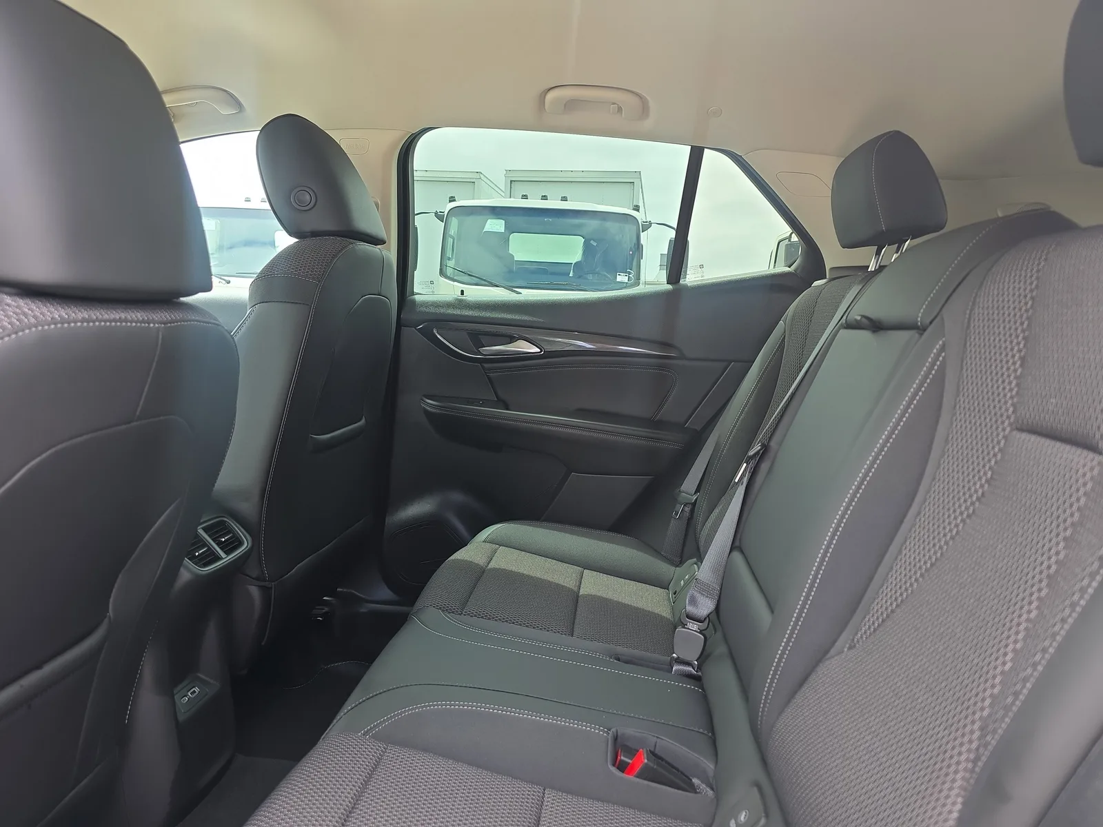 2022 Buick Envision Preferred photo 15