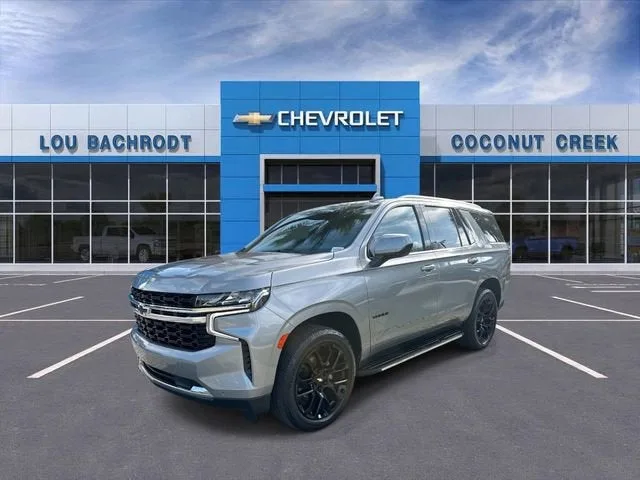 2023 Chevrolet Tahoe LS photo 4