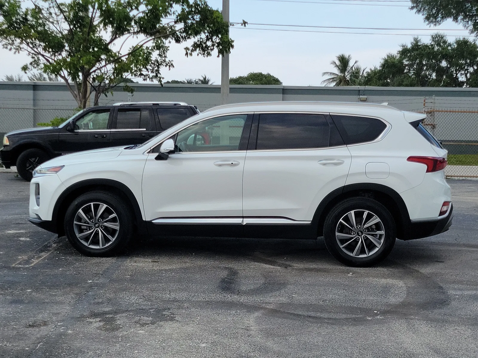 2019 Hyundai Santa Fe Ultimate photo 6