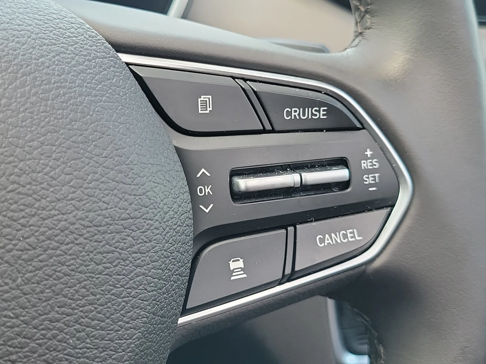 2019 Hyundai Santa Fe Ultimate photo 27