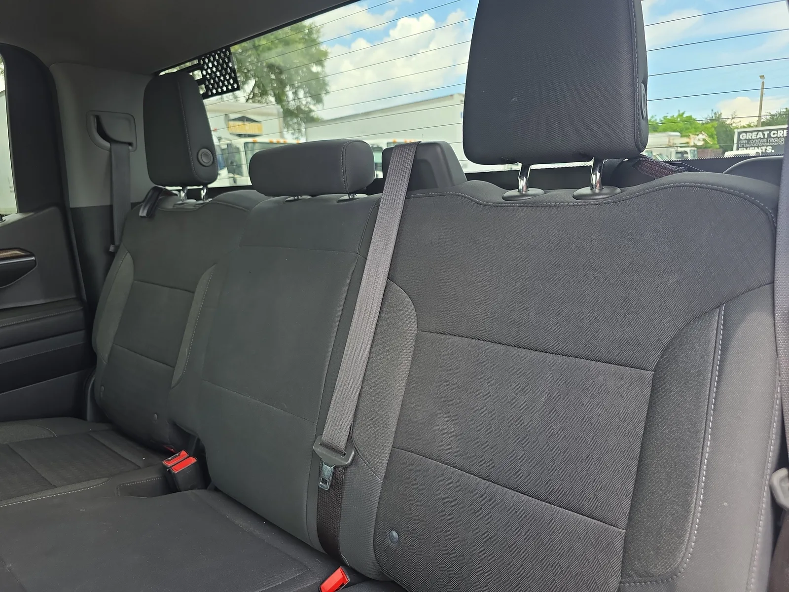 2024 Chevrolet Silverado 1500 LT photo 16