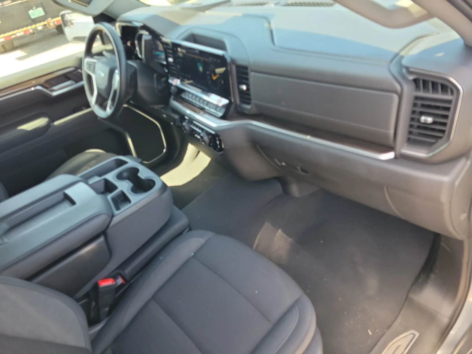 2026 Chevrolet Silverado 1500 RST photo 9