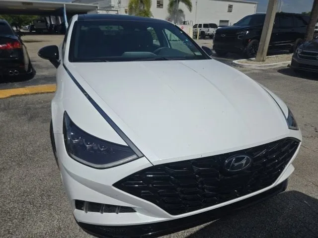 2023 Hyundai Sonata SEL Plus photo 6