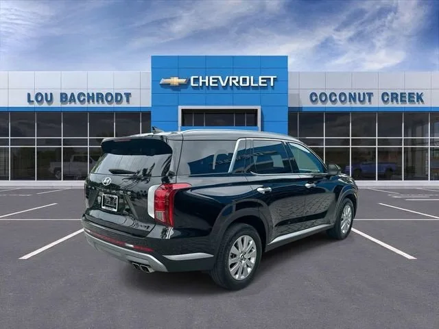 2025 Hyundai Palisade SEL photo 8