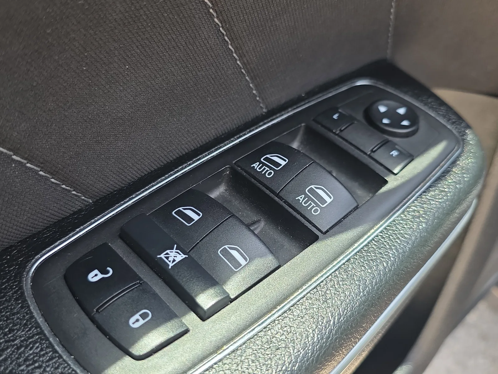 2023 Dodge Charger SXT photo 21