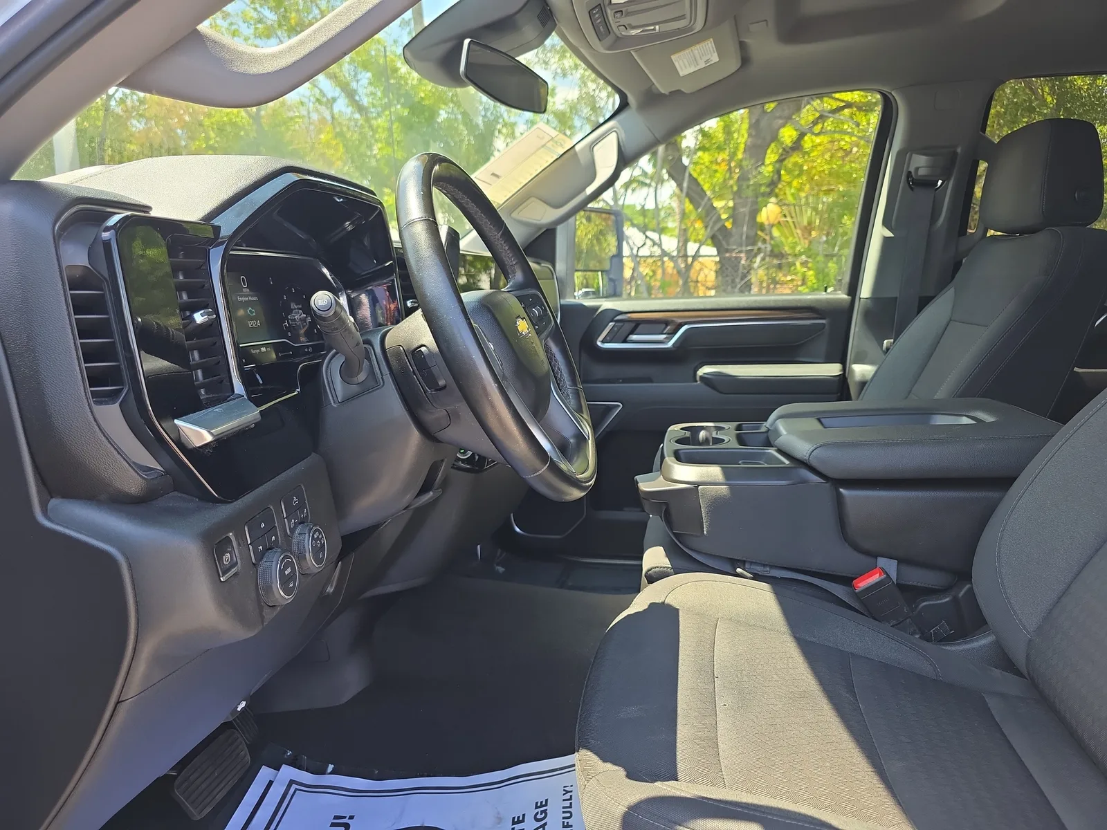 2025 Chevrolet Silverado 2500 HD LT photo 25