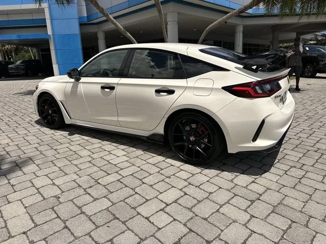 2025 Honda Civic Type R 5DR HB MT photo 33