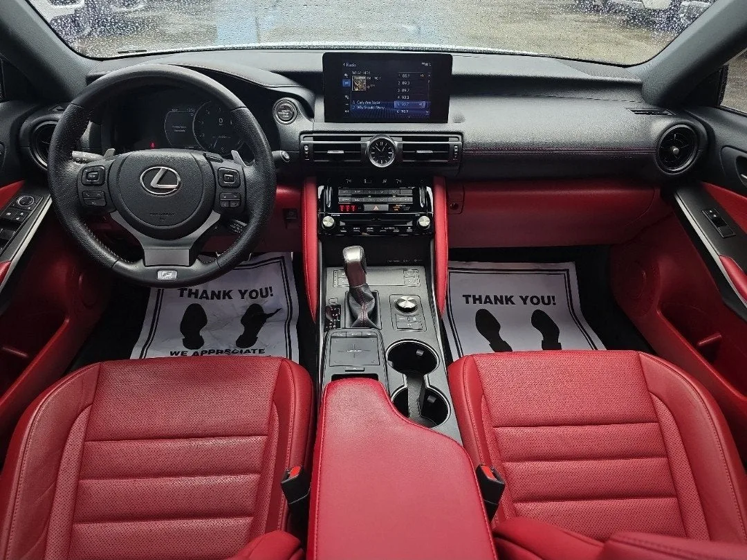 2023 Lexus IS IS 350 F SPORT photo 16