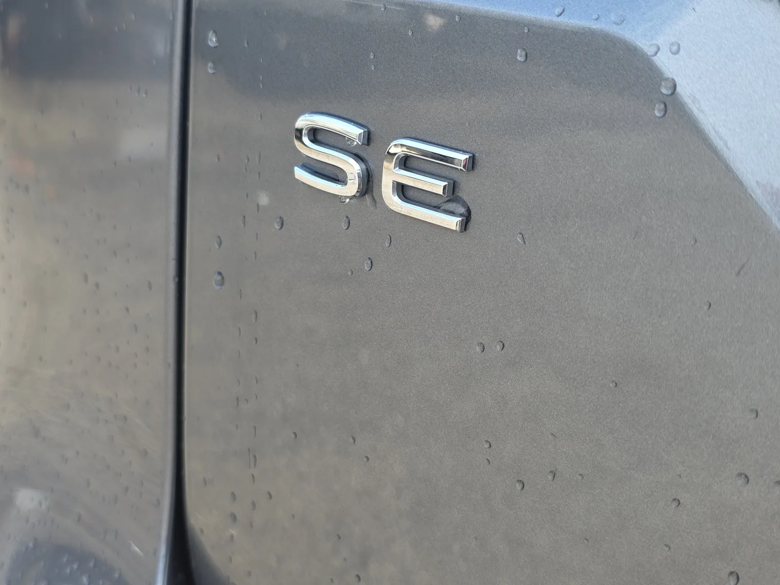 2024 Volkswagen Atlas 2.0T SE w/Technology photo 10