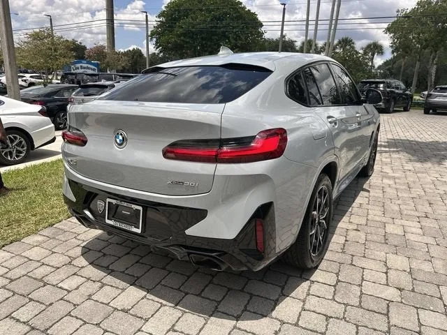 2023 BMW X4 xDrive30i photo 35