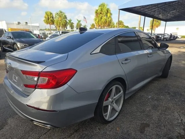 2021 Honda Accord Sedan Sport photo 3