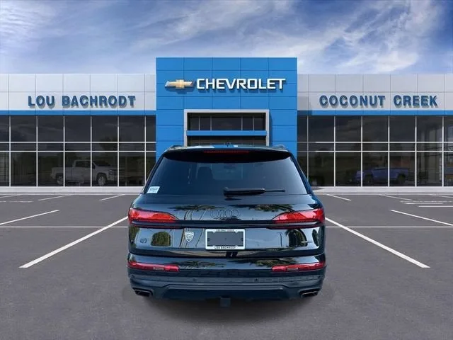 2025 Audi Q7 Prestige photo 7