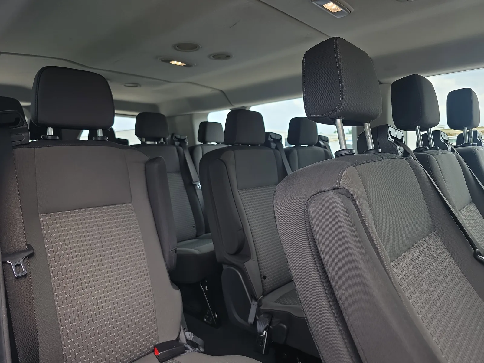 2024 Ford Transit Passenger Wagon XL photo 16