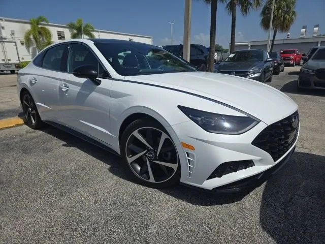 2023 Hyundai Sonata SEL Plus photo 4