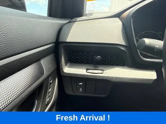 2025 Honda CR-V Hybrid Sport-L photo 9