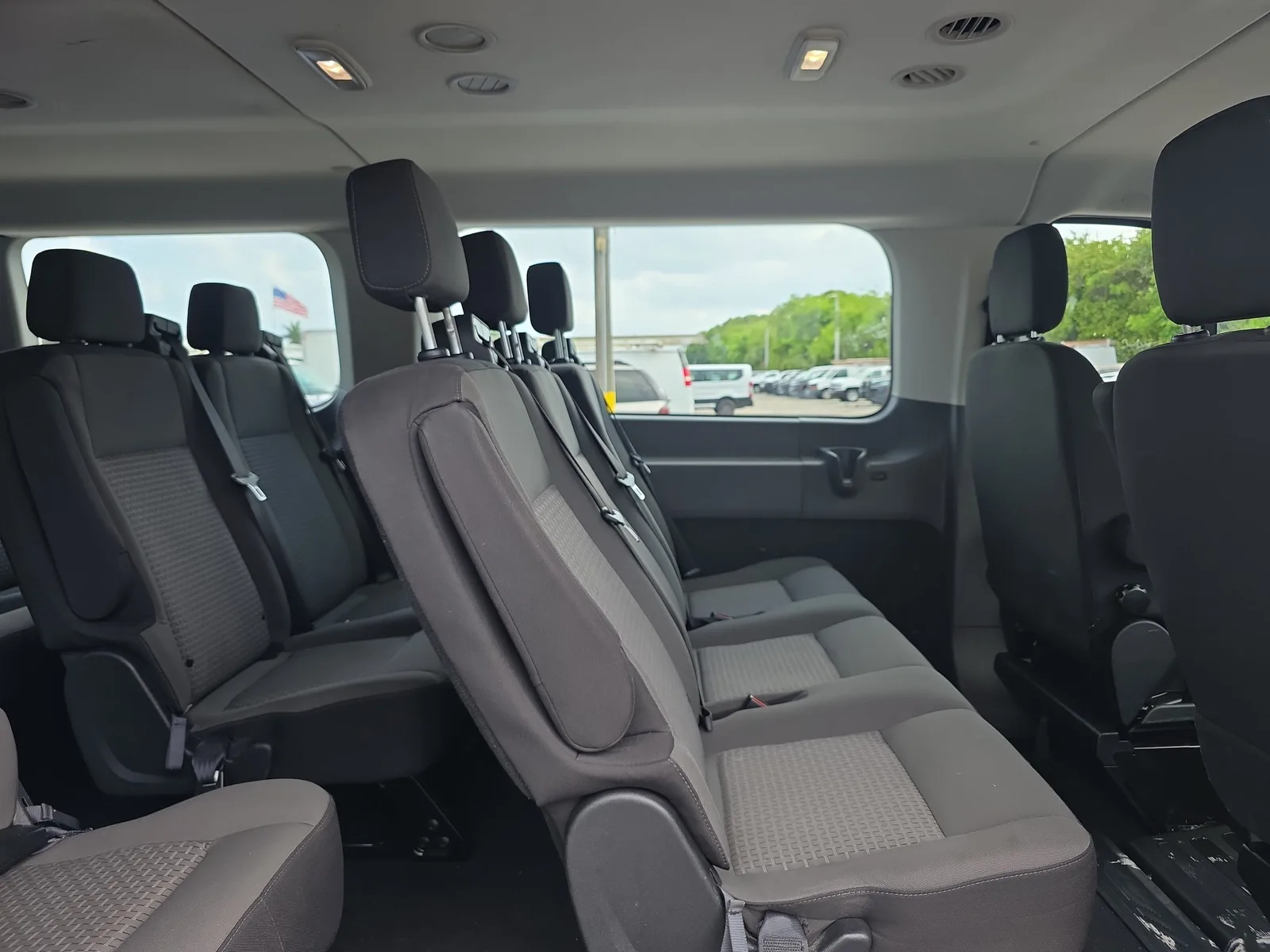 2024 Ford Transit Passenger Wagon XL photo 15