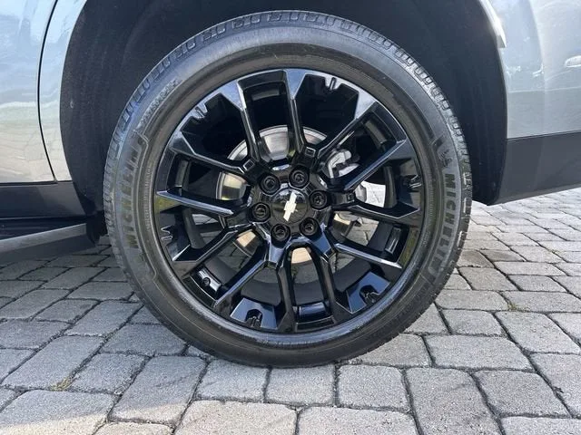 2023 Chevrolet Tahoe LS photo 11