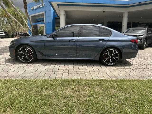 2023 BMW 5 Series 530i photo 33
