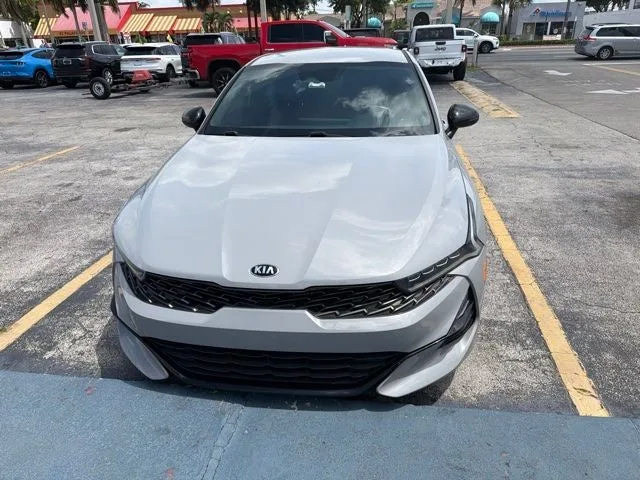 2021 Kia K5 GT-Line photo 2