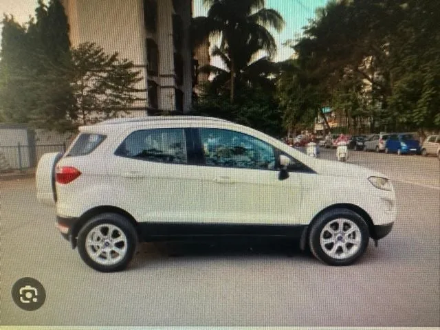 2021 Ford EcoSport SE photo 3