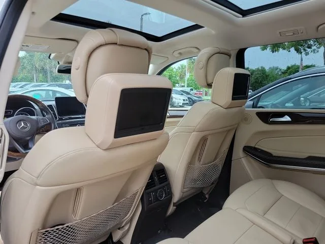2018 Mercedes-Benz GLS GLS 550 4MATIC® photo 11