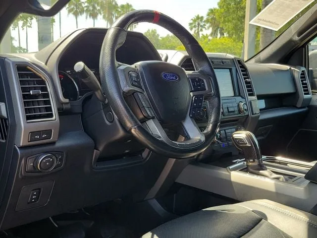 2018 Ford F-150 Raptor photo 11