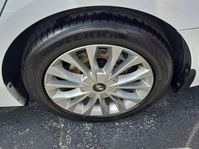 2015 Hyundai Sonata Limited photo 7
