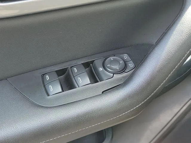 2019 Chevrolet Blazer Base 1LT photo 15