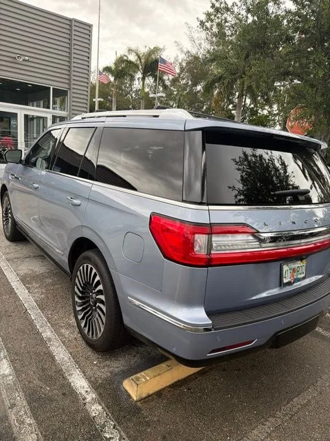 2020 Lincoln Navigator Black Label photo 6