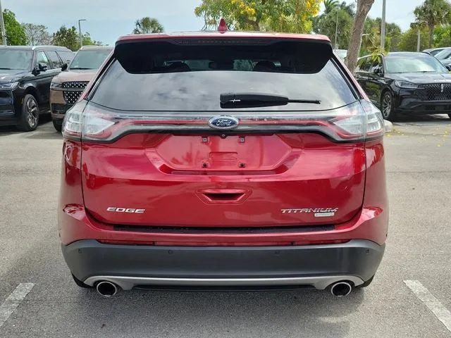 2018 Ford Edge Titanium photo 5