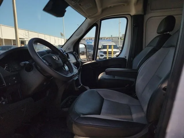 2025 RAM ProMaster 2500 High Roof photo 9