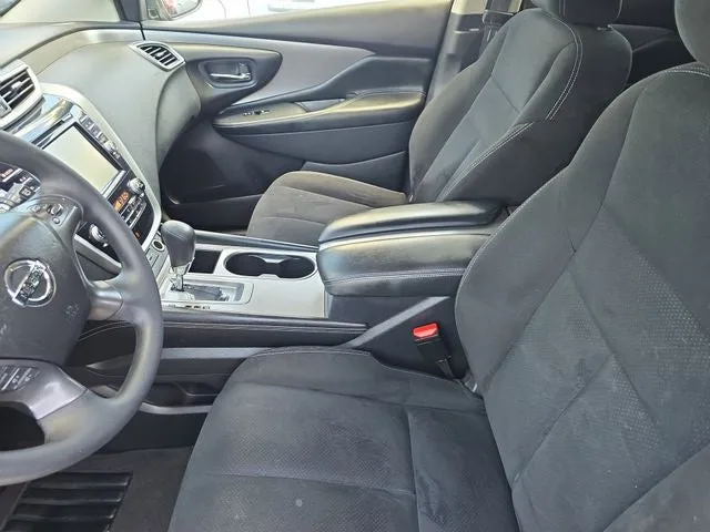 2019 Nissan Murano S photo 21