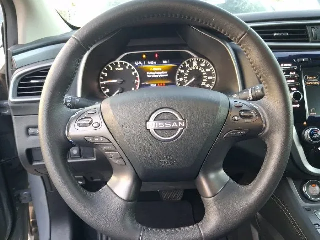 2023 Nissan Murano SV photo 14