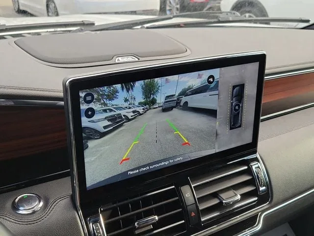 2024 Lincoln Navigator L Reserve photo 25