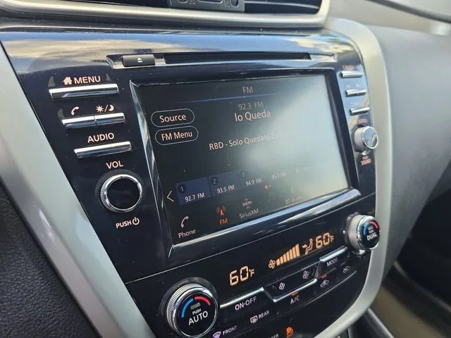 2019 Nissan Murano S photo 27