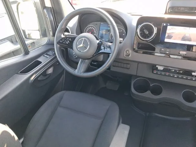 2025 Mercedes-Benz Sprinter 2500 Passenger 170 WB High Roof photo 9