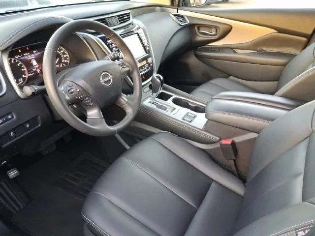 2023 Nissan Murano SV photo 10