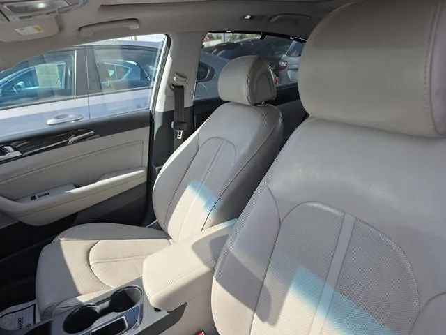 2015 Hyundai Sonata Limited photo 18