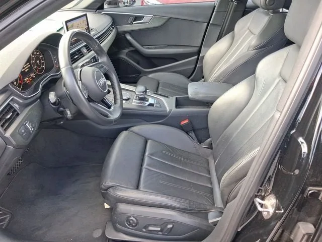 2018 Audi A4 2.0T ultra Premium Plus photo 12