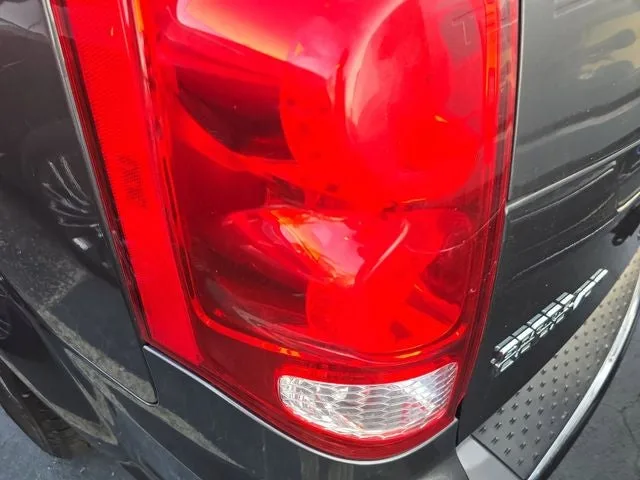 2020 Dodge Grand Caravan SXT photo 5
