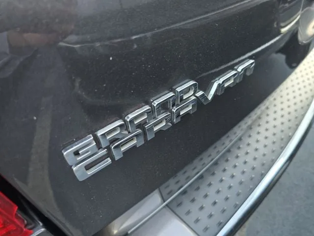 2020 Dodge Grand Caravan SXT photo 6