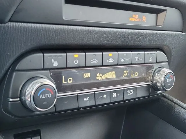 2022 Mazda CX-5 2.5 S Preferred Package photo 25